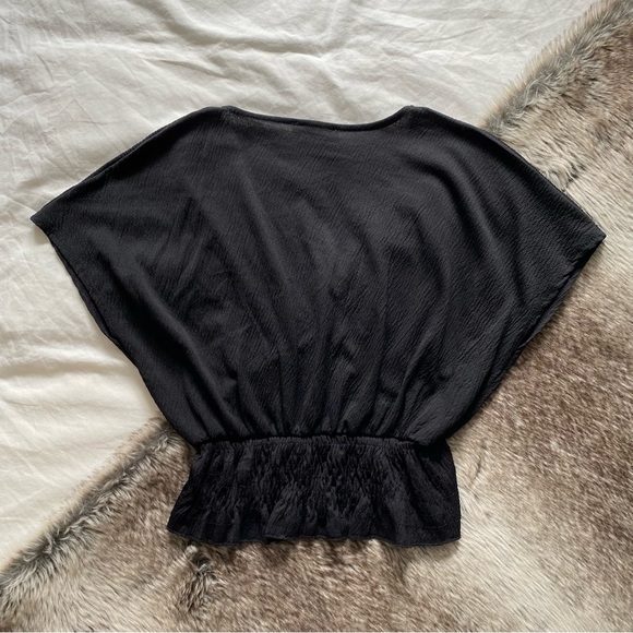 Zara Deep V Black Crop Blouse - Picture 2 of 3